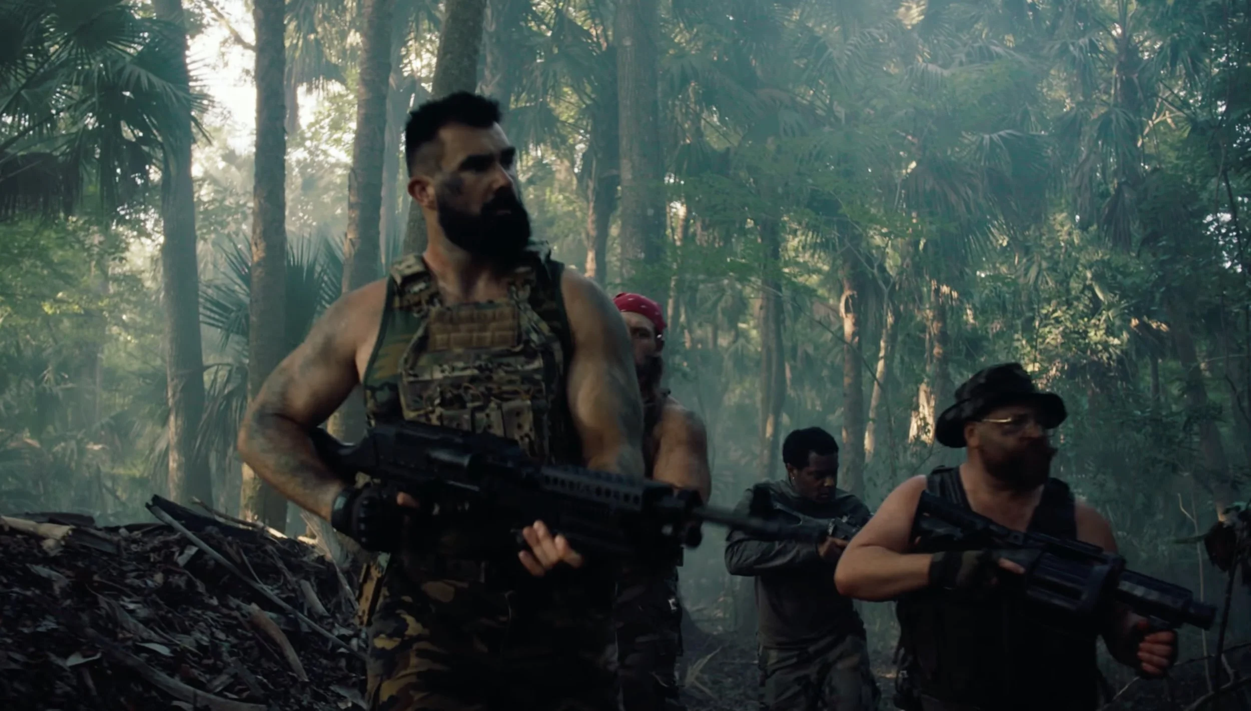 Watch the predator-inspired parody short film THERMAL BUZZ starring Jason Kelce Watch the predator-inspired parody short film THERMAL BUZZ starring Jason Kelce